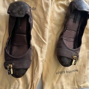 Louis Vuitton shoes size 7